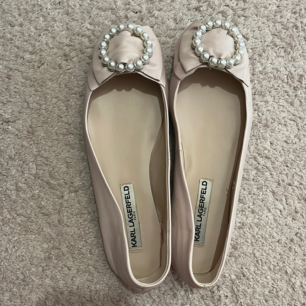 LARZA BALLET FLAT
Karl Lagerfeld Paris